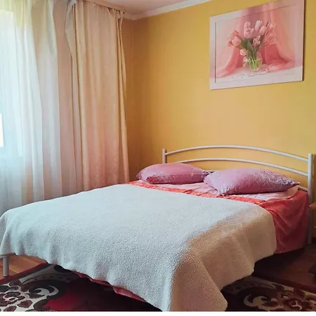 Хостел В Карпатах Guest house *