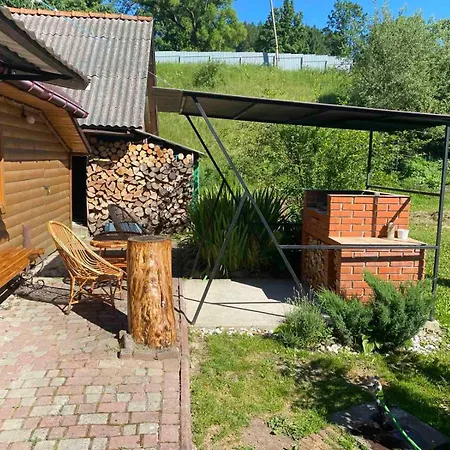 Guest house Хостел В Карпатах *