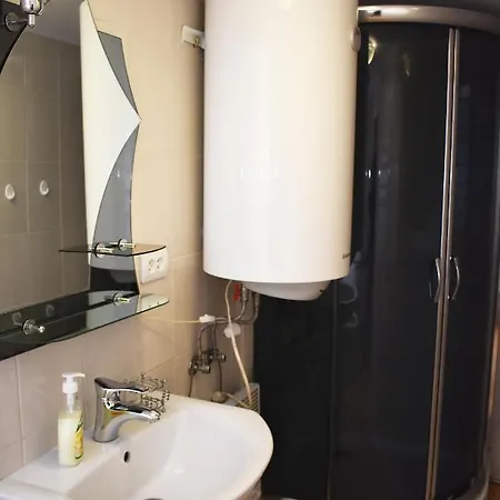 Guest house Хостел В Карпатах *
